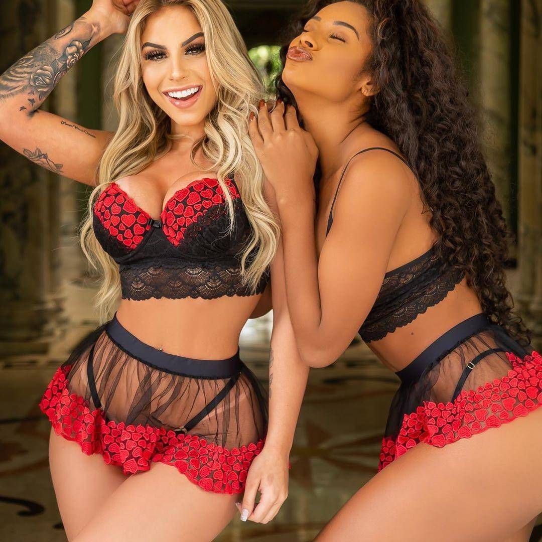 Ladies Sexy Lace Thong Bra and Skirt Set